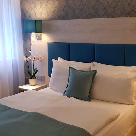 Hotel Budapester Hof Хамбург Екстериор снимка