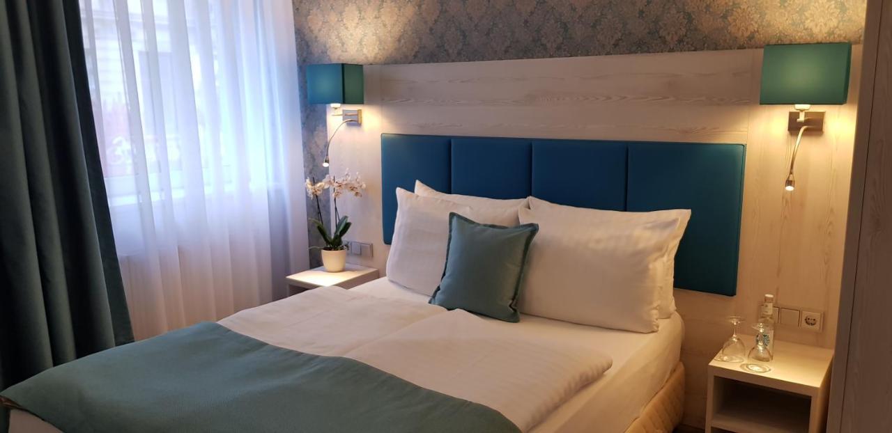 Hotel Budapester Hof Хамбург Екстериор снимка