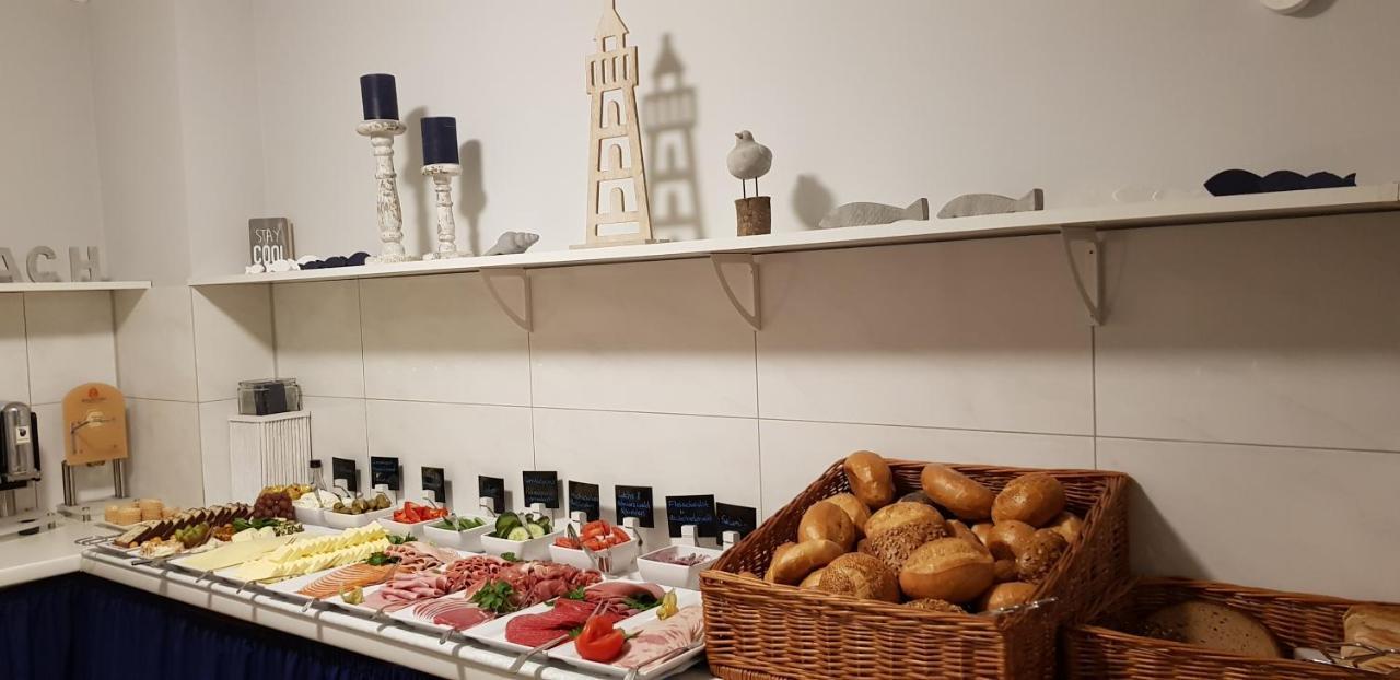 Hotel Budapester Hof Хамбург Екстериор снимка