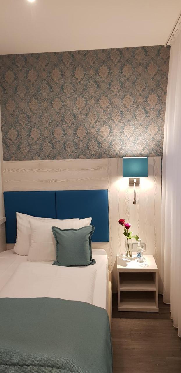 Hotel Budapester Hof Хамбург Екстериор снимка
