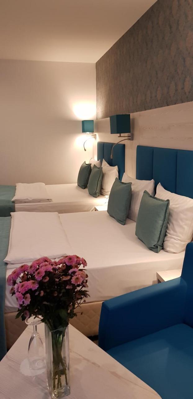 Hotel Budapester Hof Хамбург Екстериор снимка