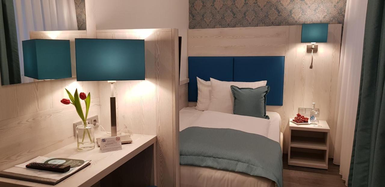 Hotel Budapester Hof Хамбург Екстериор снимка