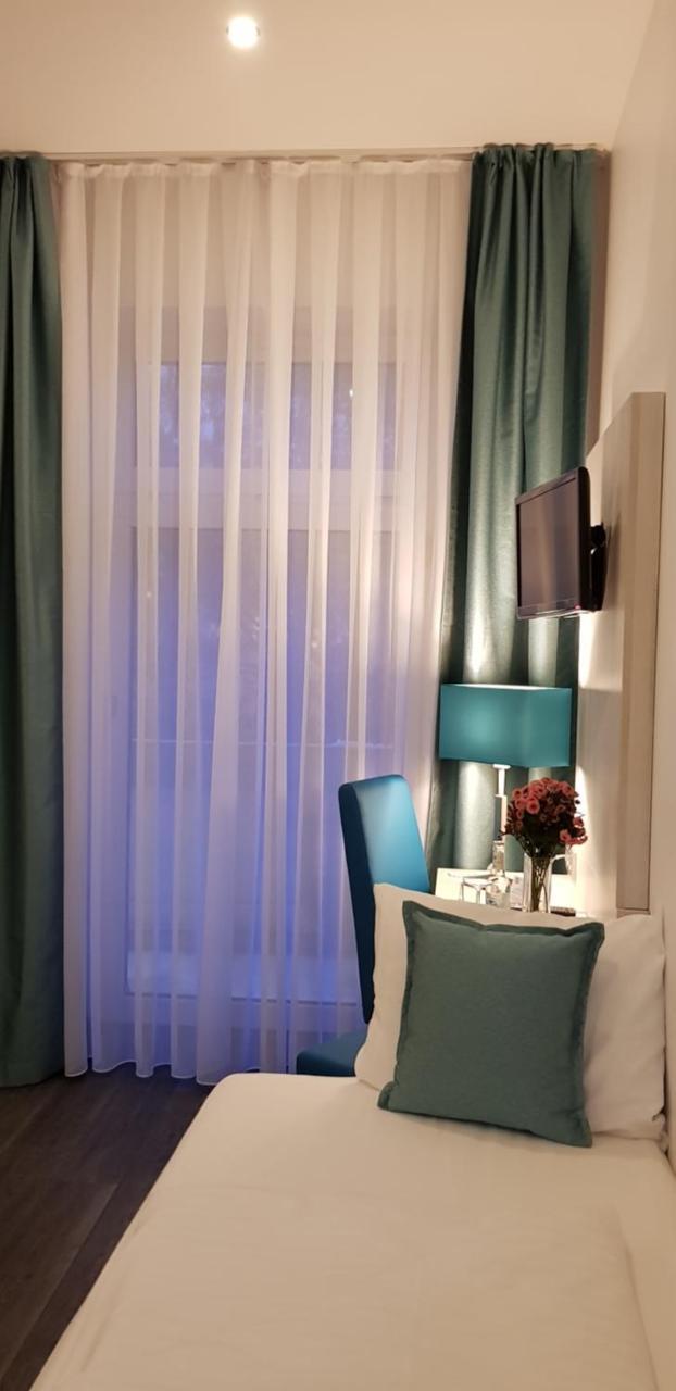 Hotel Budapester Hof Хамбург Екстериор снимка