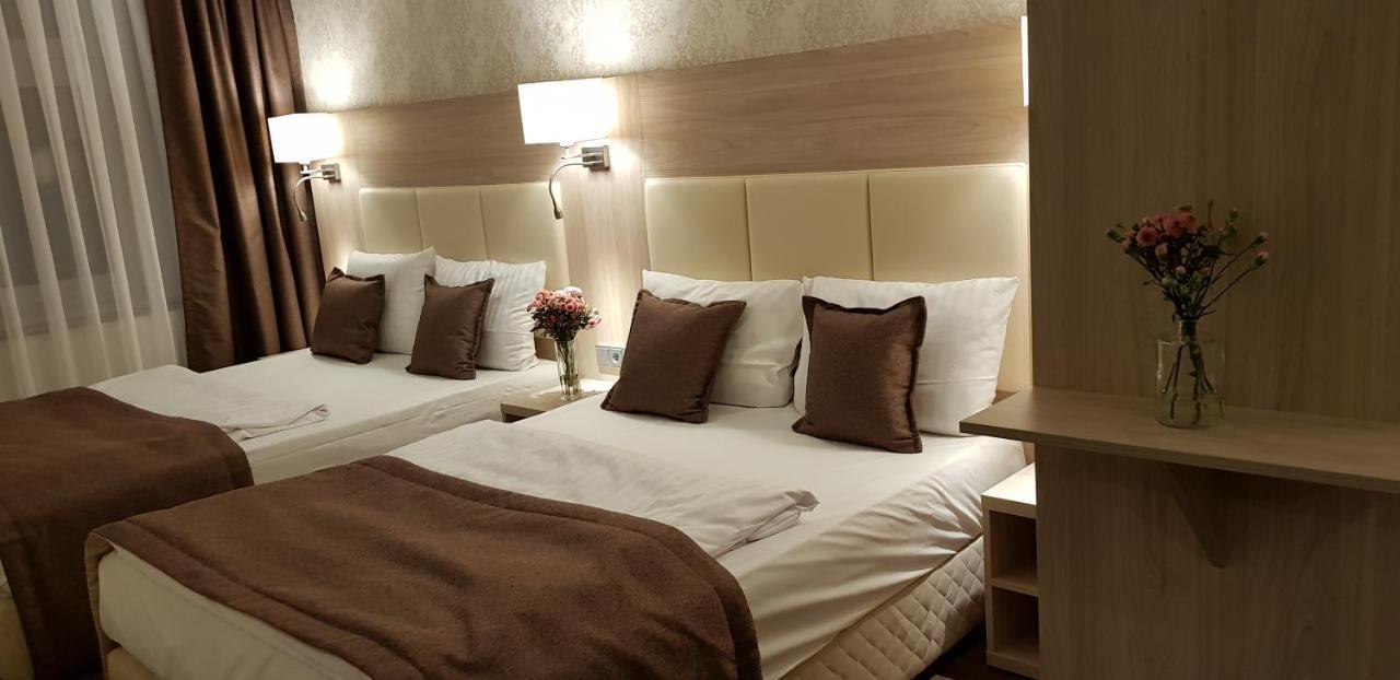 Hotel Budapester Hof Хамбург Екстериор снимка