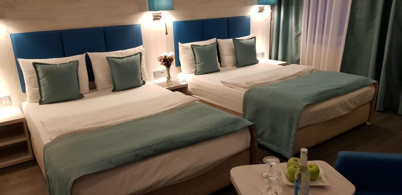 Hotel Budapester Hof Хамбург Екстериор снимка