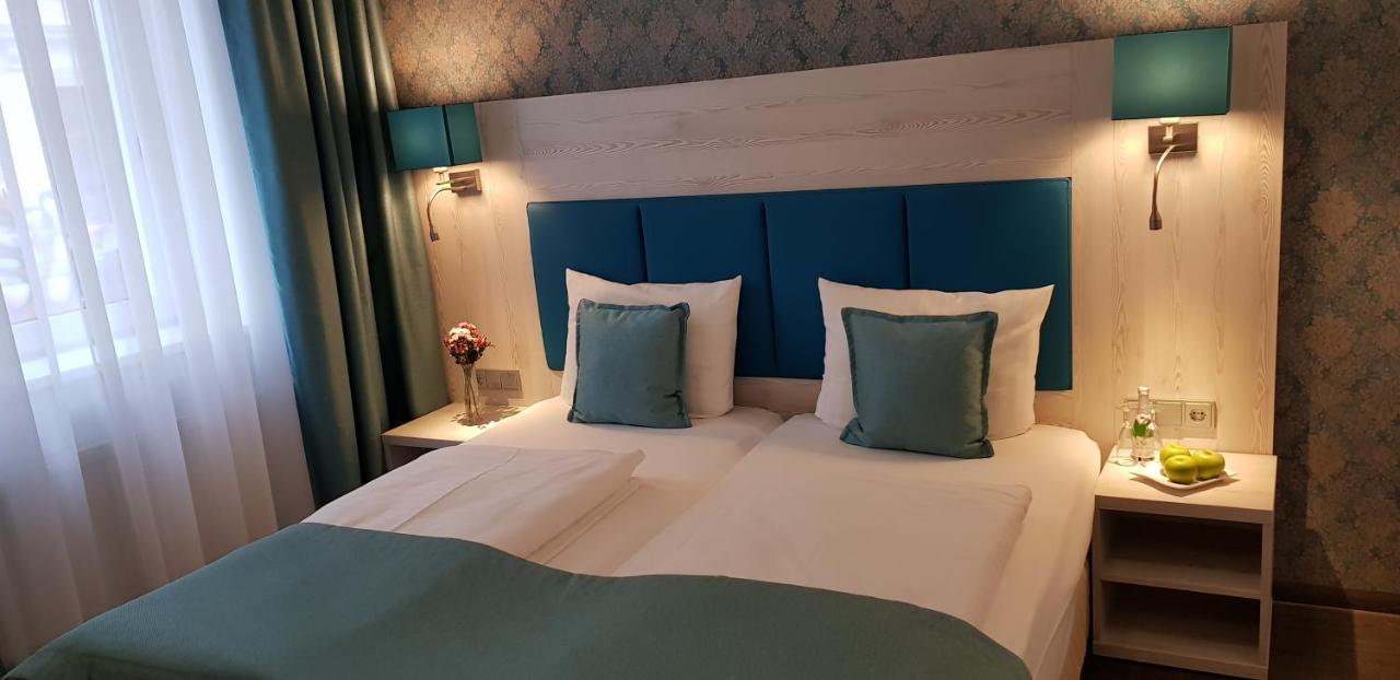 Hotel Budapester Hof Хамбург Екстериор снимка