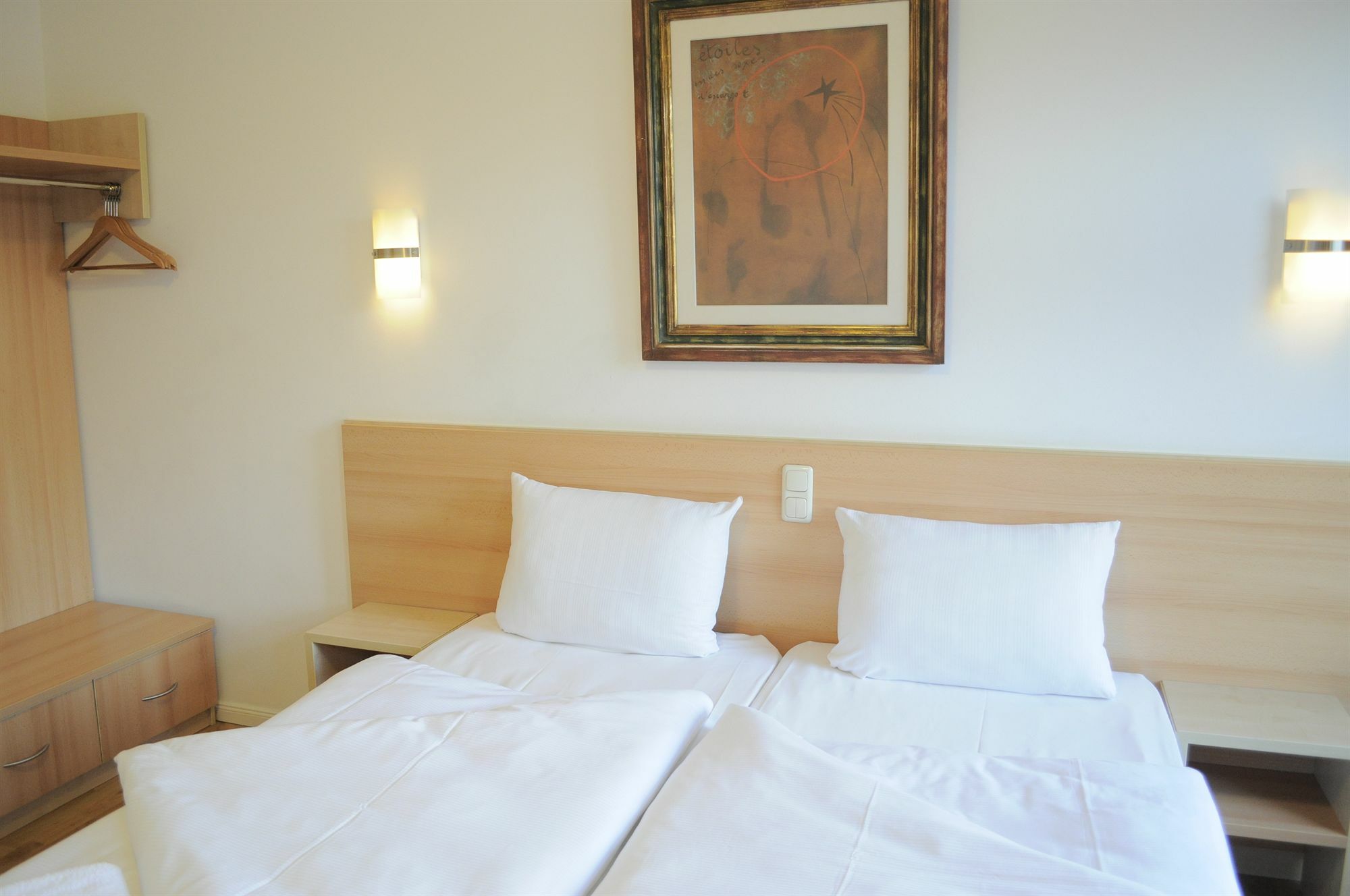Hotel Budapester Hof Хамбург Екстериор снимка