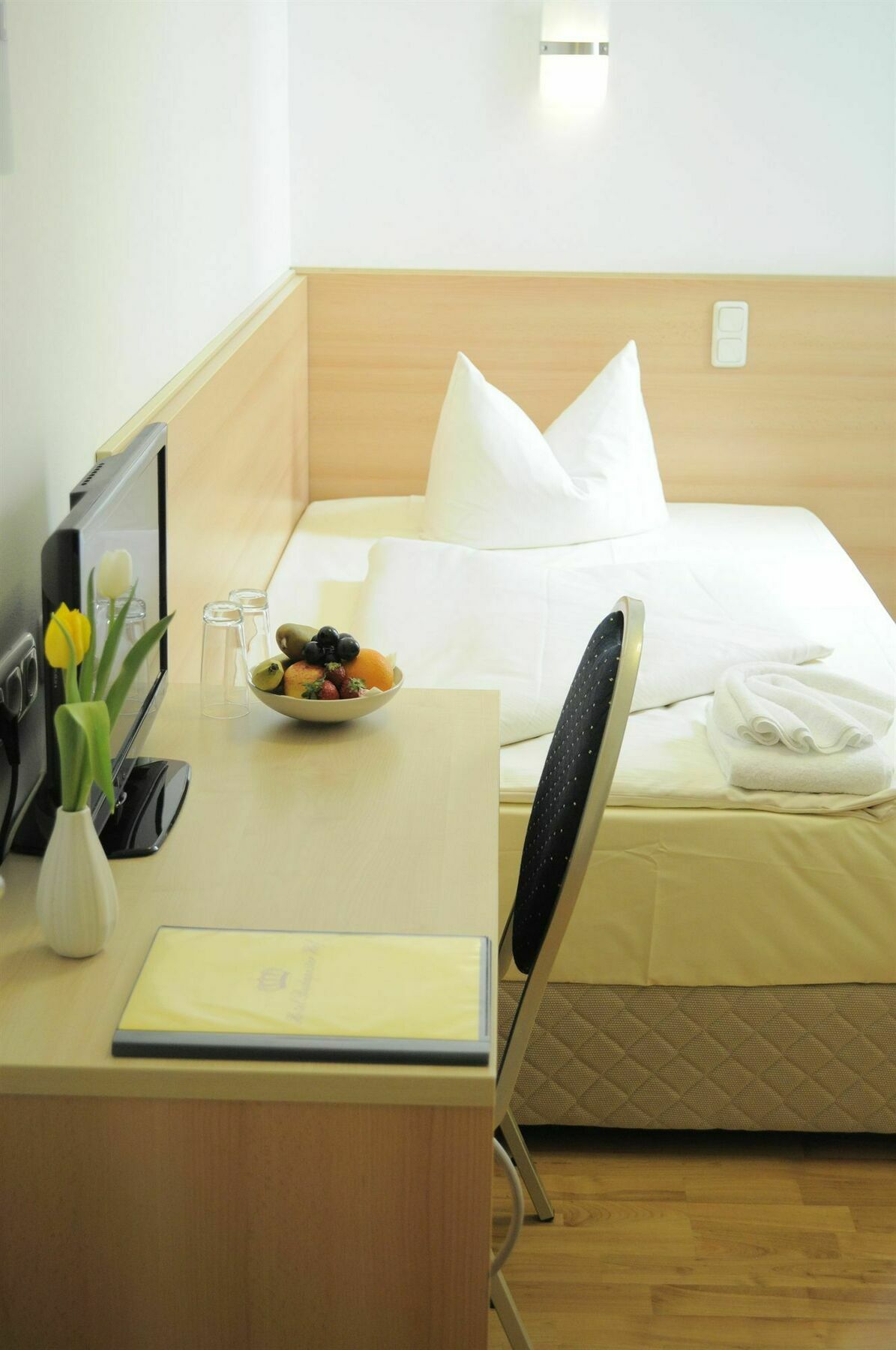 Hotel Budapester Hof Хамбург Екстериор снимка